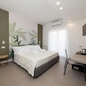 https://santagata-relais.sicilyhotelsitaly.net