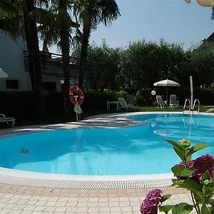 https://residence-alba-colombare-di-sirmione.it-lombardy.com